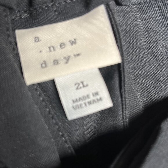 NWT A‎ New Day Women’s Black Wide Leg High Rise Trouser Rayon Pants - Size 2L - Picture 2 of 10